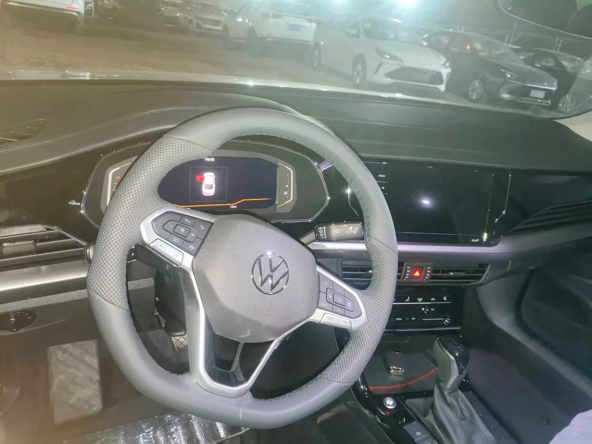 Volkswagen 2024 330TSI 2