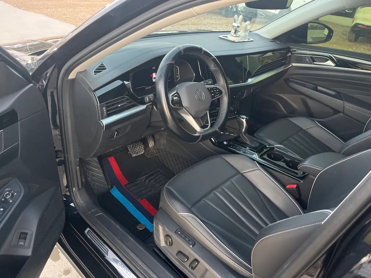 Volkswagen 2024 380TSI 3