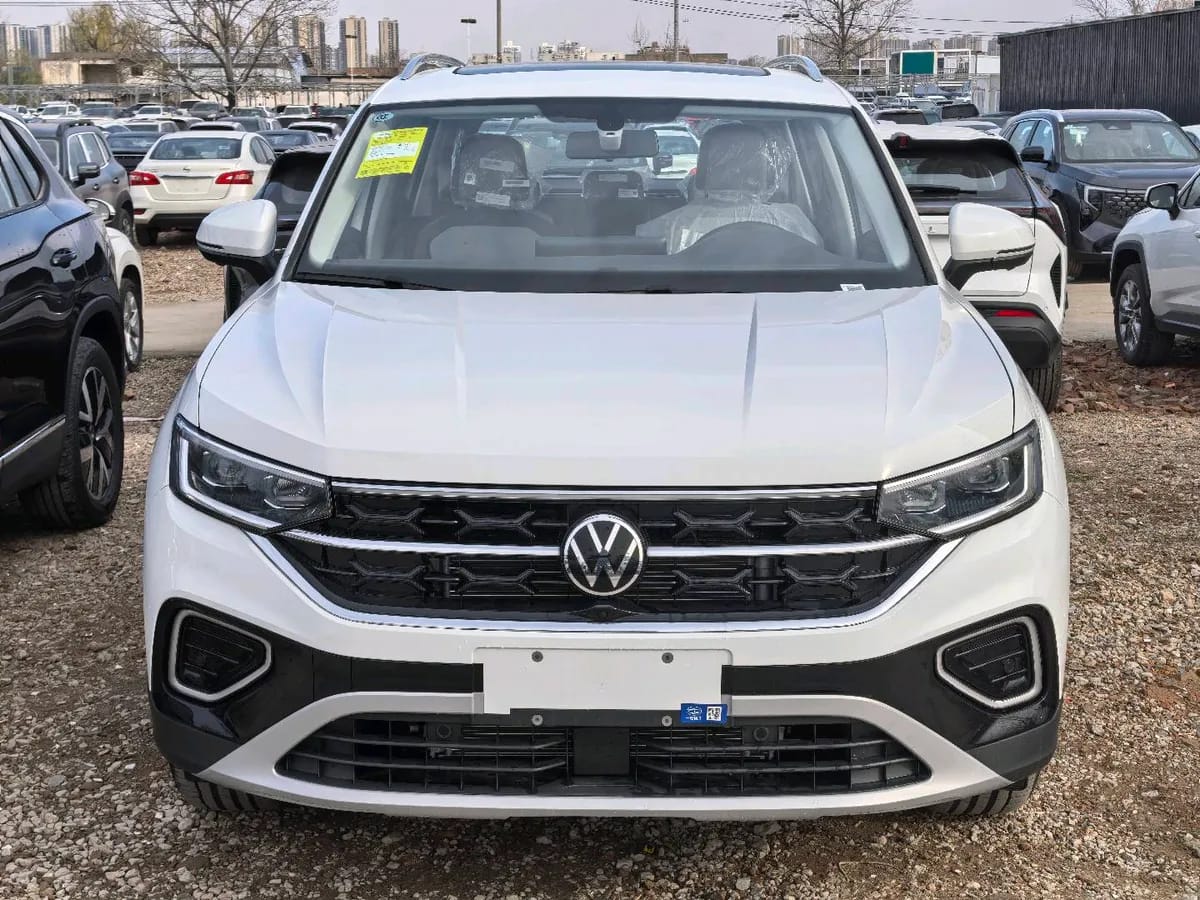 Volkswagen 2025 300TSI 4