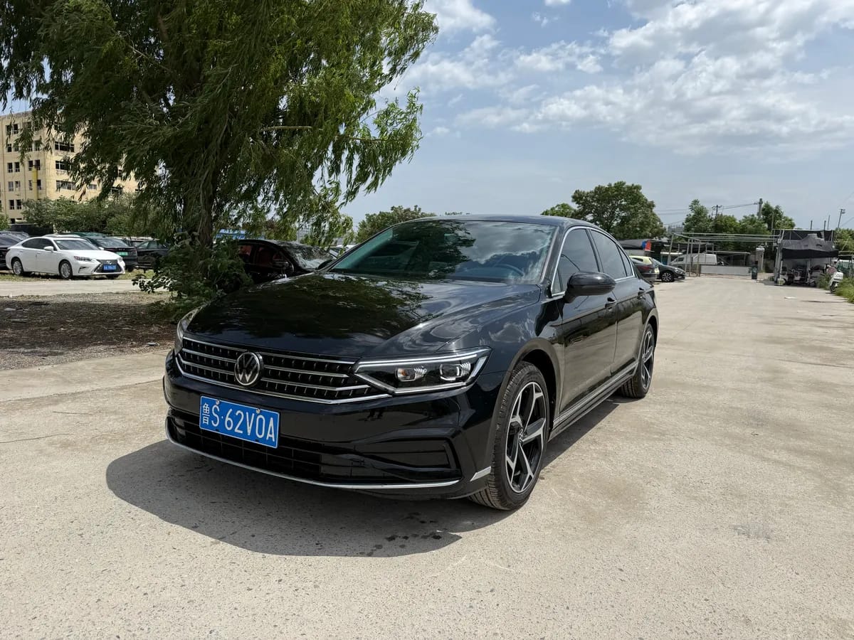 Volkswagen 2025 330TSI DSG