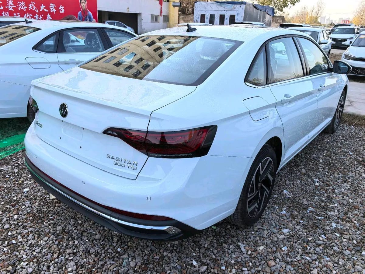 Volkswagen 2026 3000 300TSI DSG 2