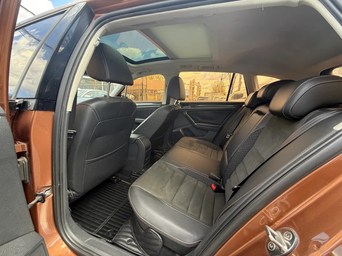 Volkswagen C-TREK 2017 230TSI DSG 5