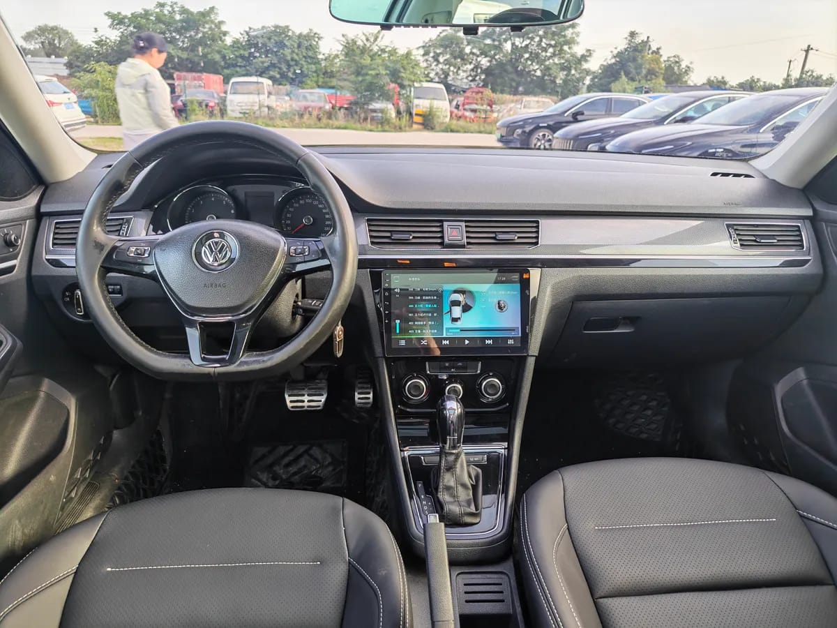 Volkswagen C-TREK 2018 1.5L 8