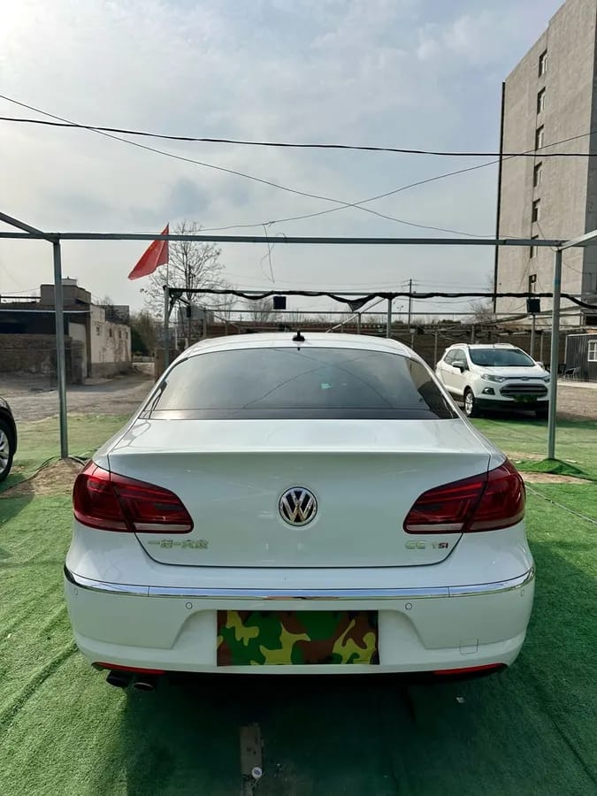 Volkswagen -CC 2016 1.8TSI 8