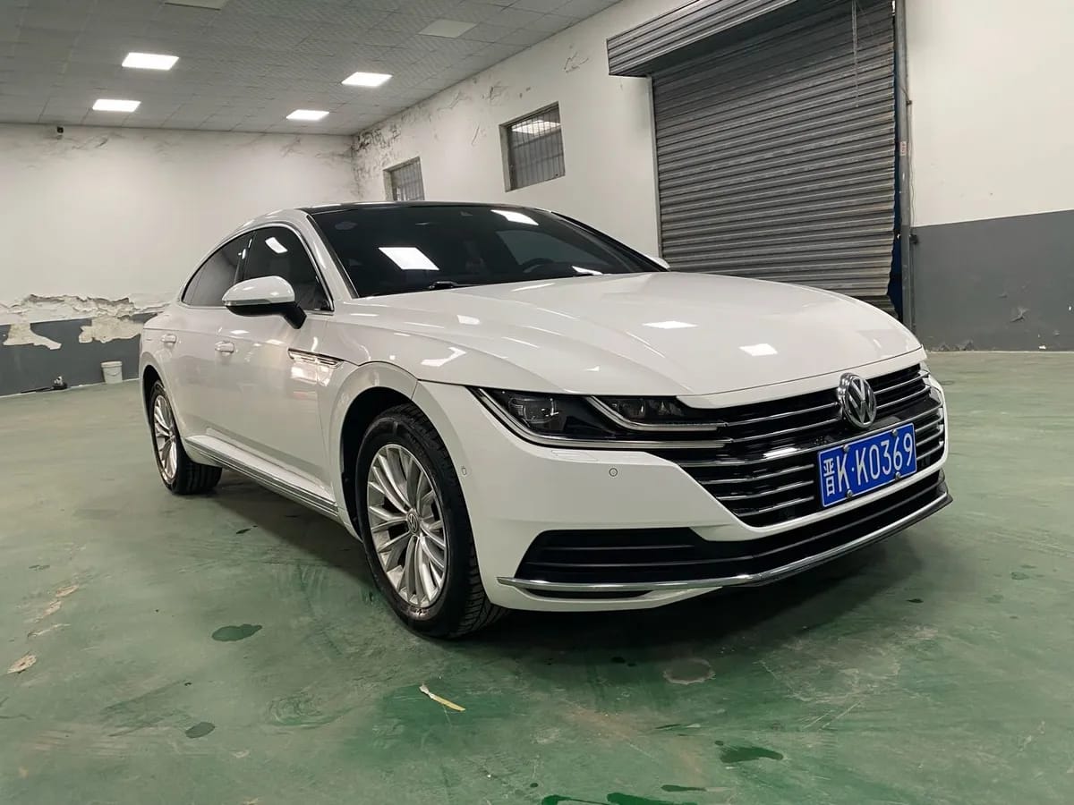 Volkswagen -CC 2020 330TSI VI 3