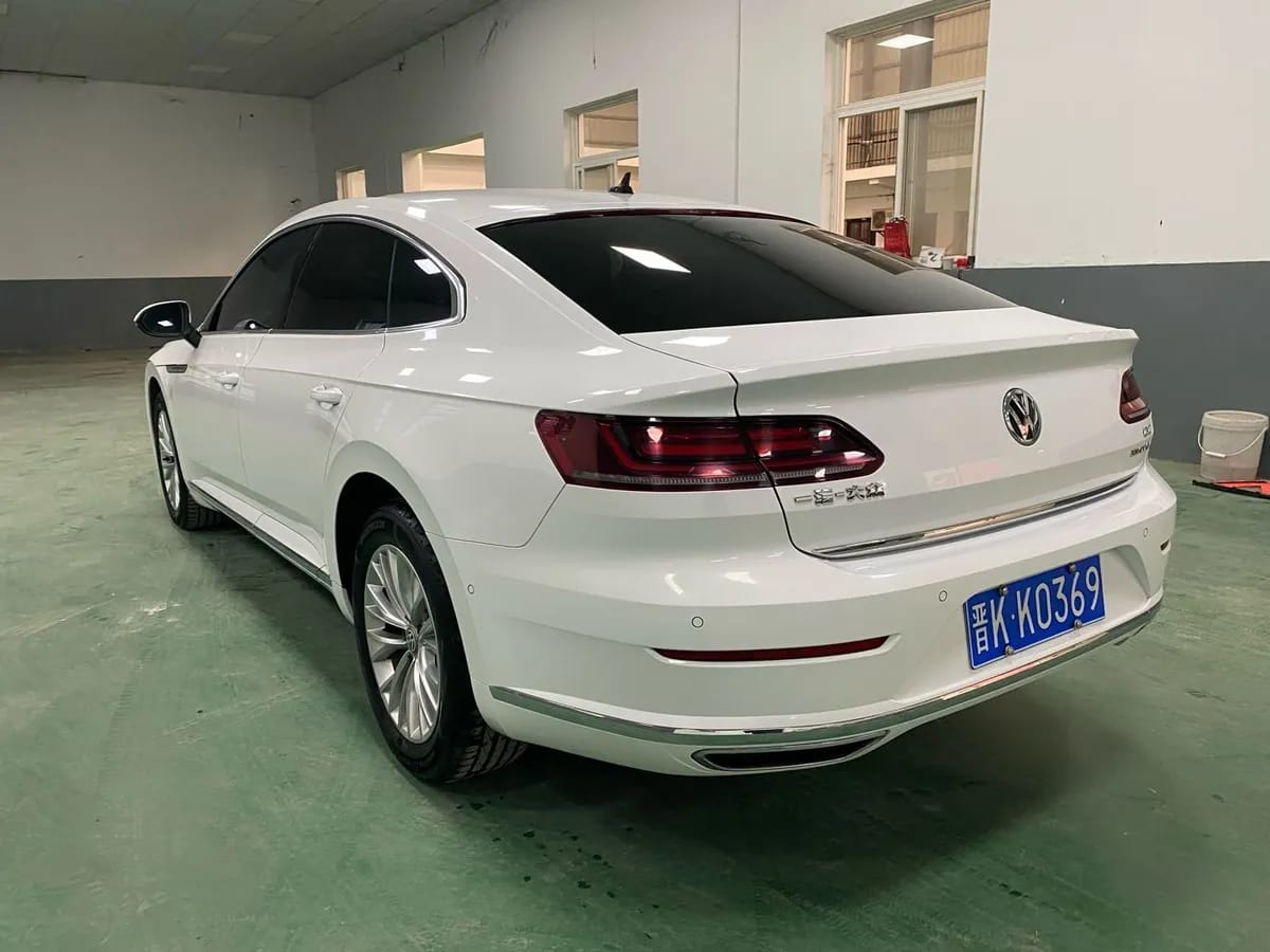 Volkswagen -CC 2020 330TSI VI 6