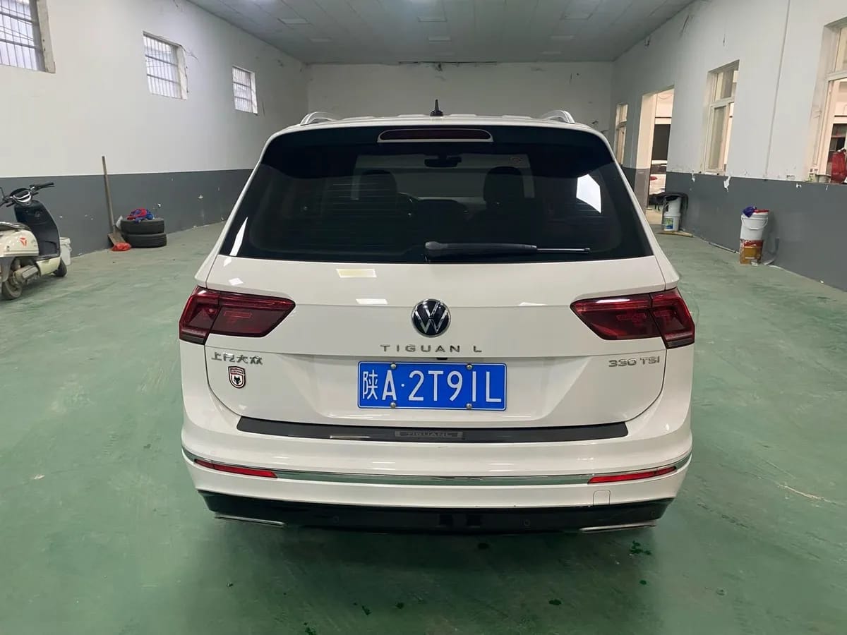 Volkswagen L 2021 330TSI R-Line 5