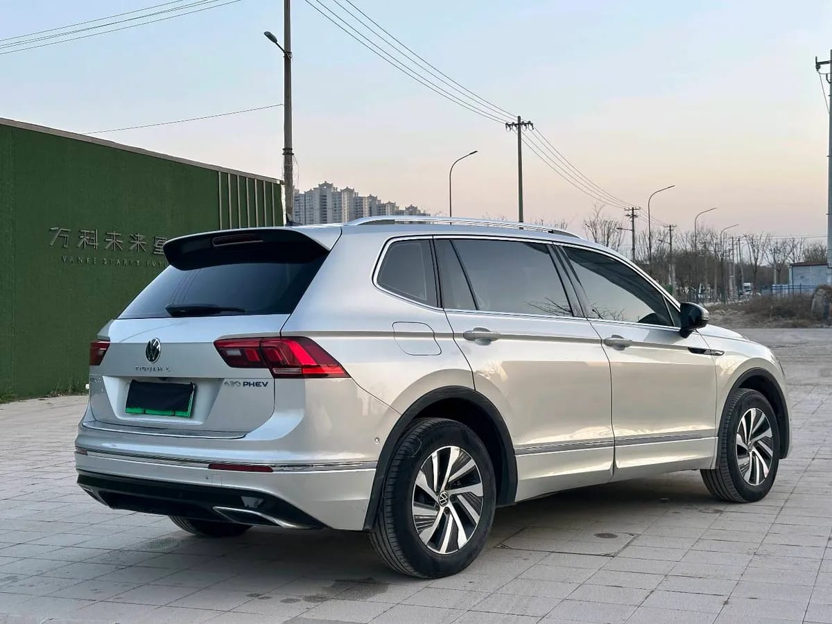 Volkswagen L 2021 430PHEV 5
