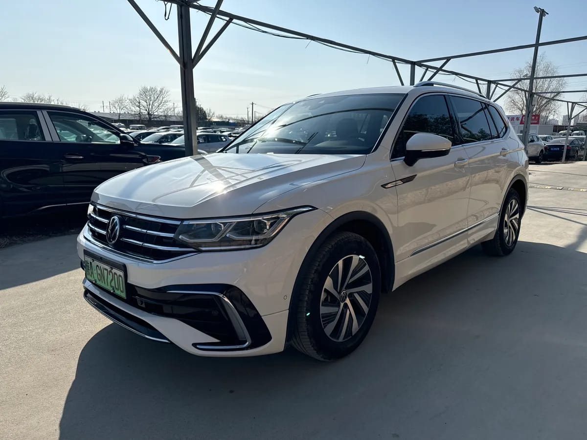 Volkswagen L 2023 430PHEV