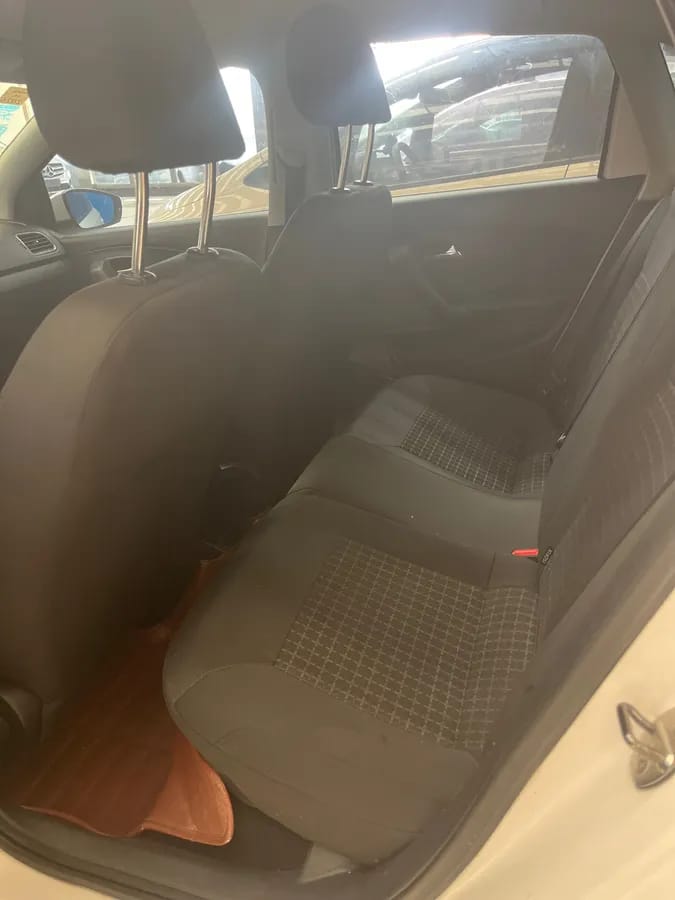 Volkswagen Polo 2014 1.6L 30 5