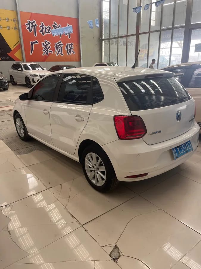 Volkswagen Polo 2014 1.6L 30 7