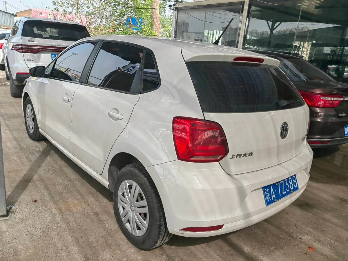Volkswagen Polo 2018 1.5L 5