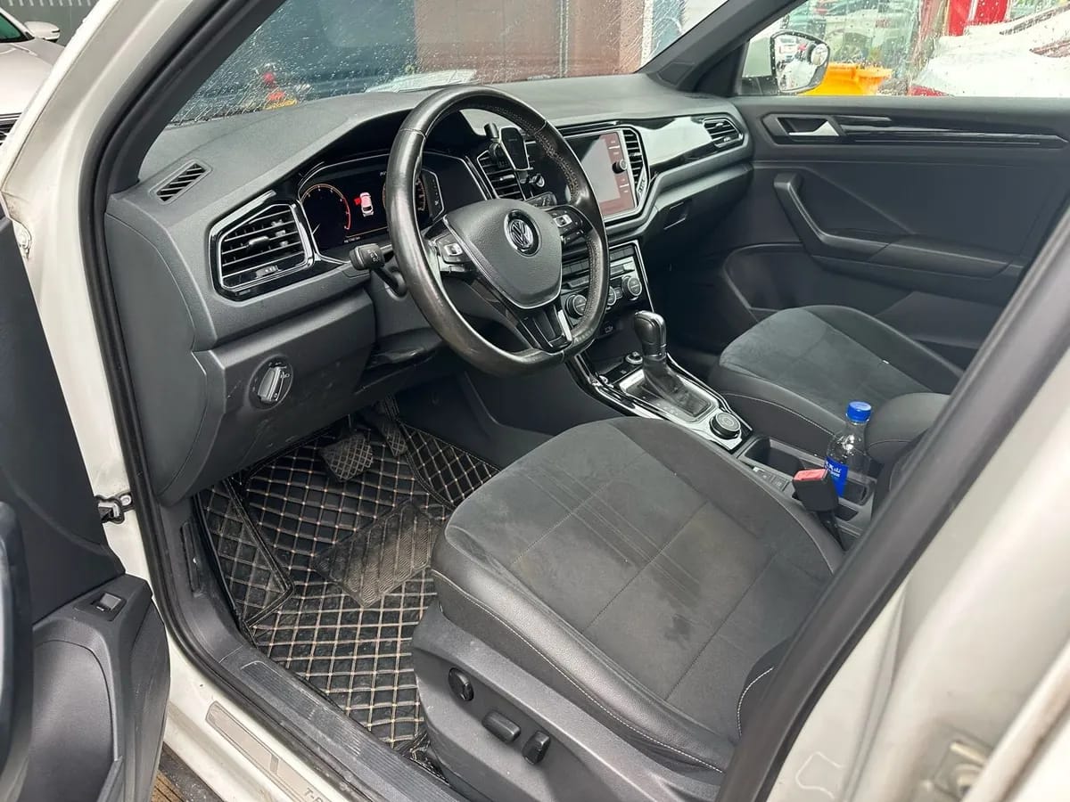 Volkswagen T-ROC 2018 280TSI DSG V 5
