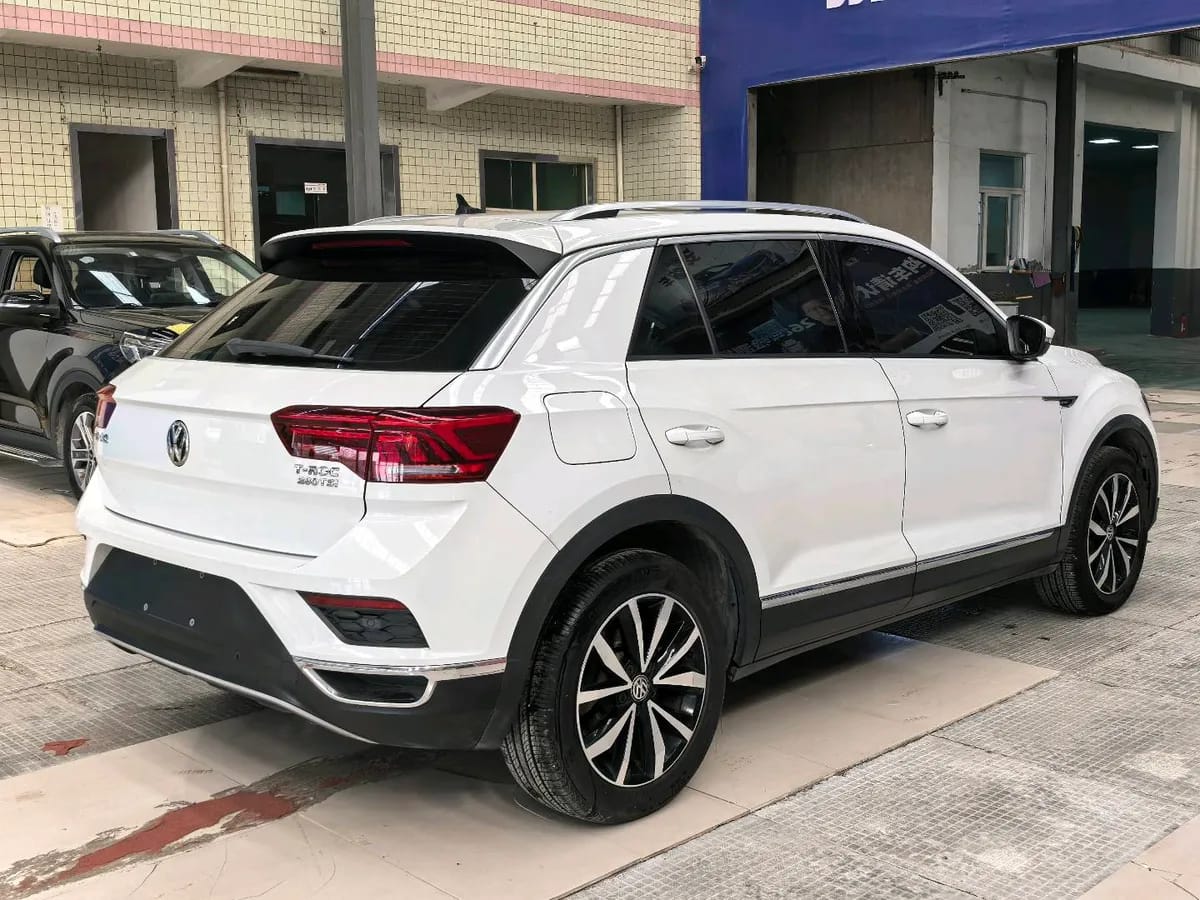 Volkswagen T-ROC 2019 280TSI DSG VI 8