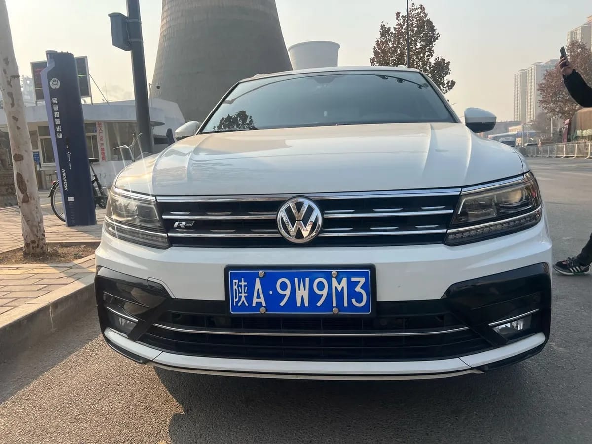 Volkswagen Tiguan ( ) 2018 380TSI R-Line 2