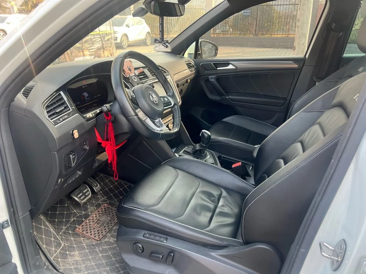 Volkswagen Tiguan ( ) 2018 380TSI R-Line 7