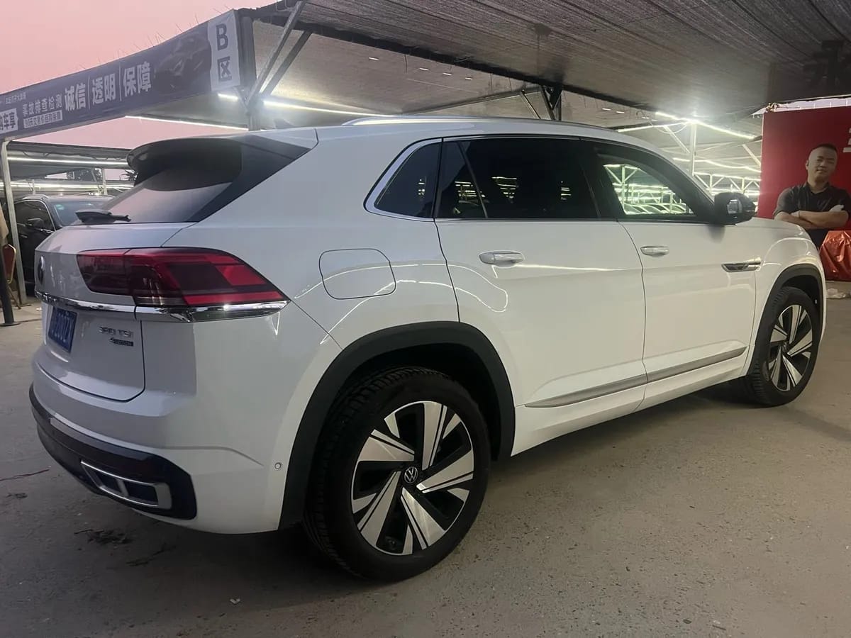 Volkswagen X 2022 380TSI 4