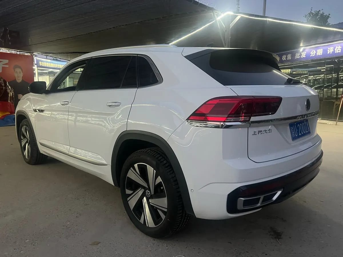 Volkswagen X 2022 380TSI 6