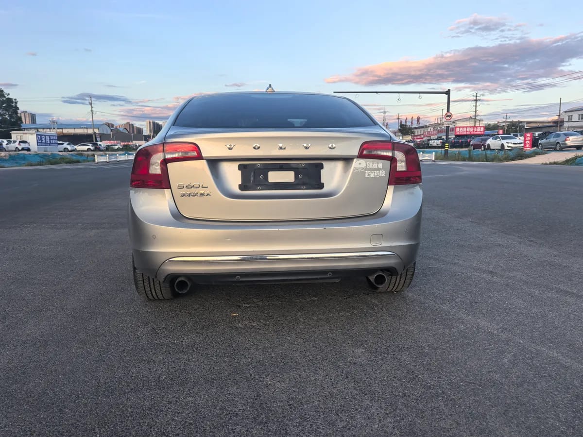 Volvo S60 2014 S60L 2.0T 4