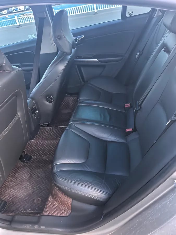 Volvo S60 2014 S60L 2.0T 7