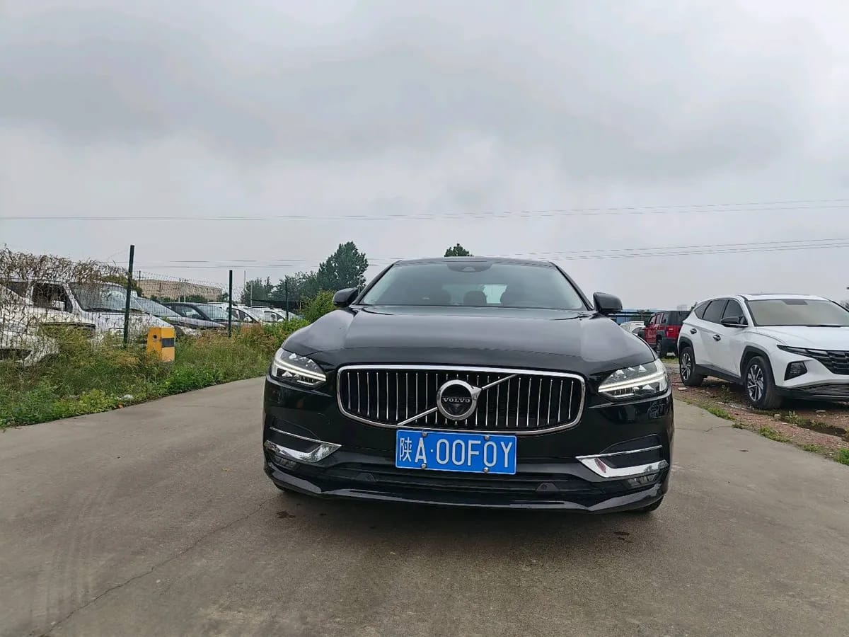 Volvo S90 2018 T5 3