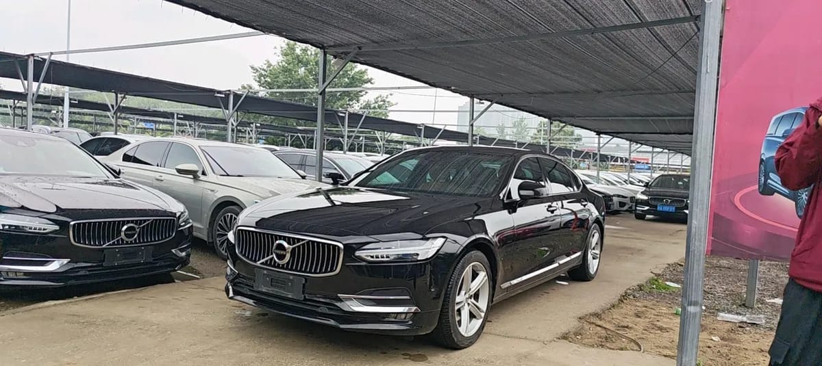 Volvo S90 2018 T5 10