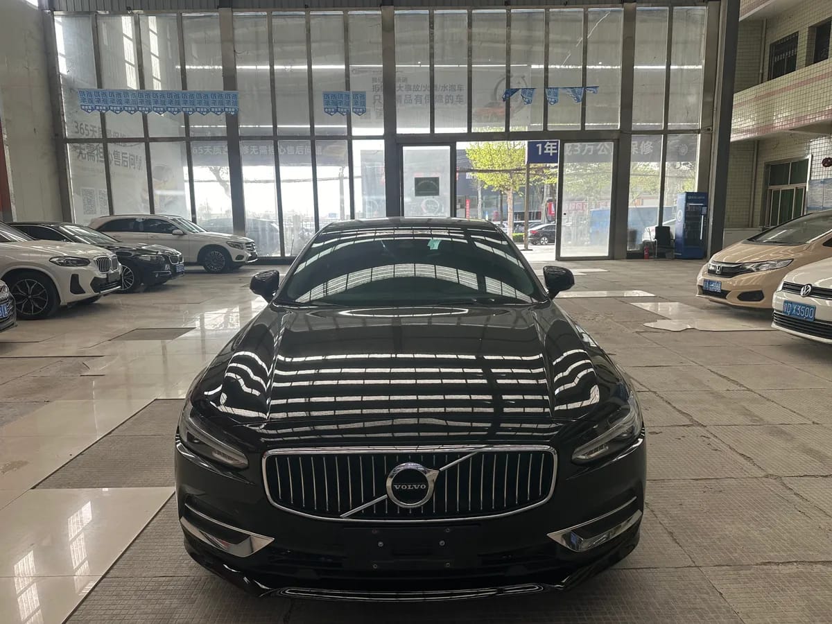 Volvo S90 2019 T5 2