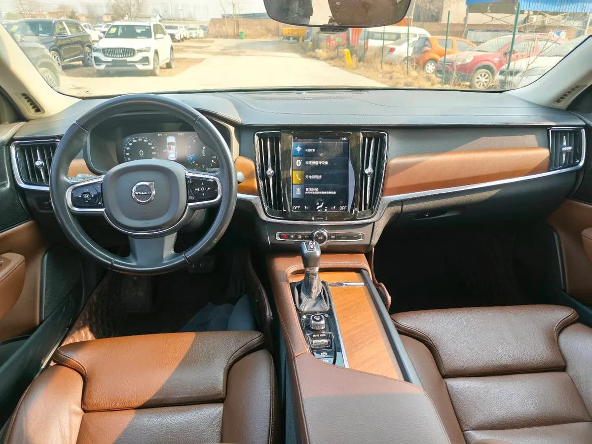 Volvo S90 2020 T5 5