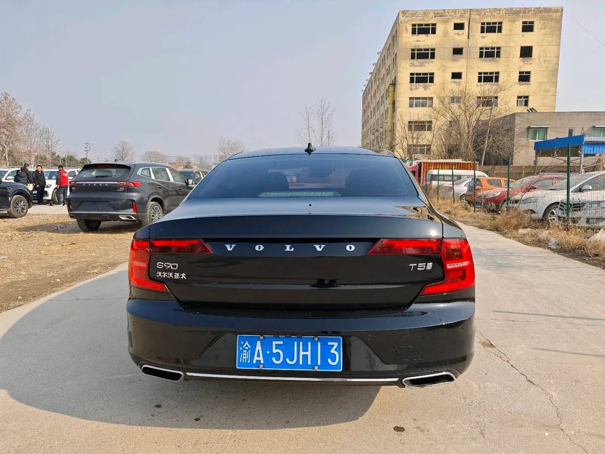 Volvo S90 2020 T5 7