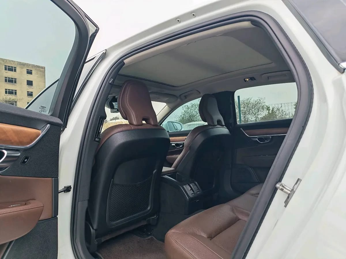 Volvo S90 2020 T5 8