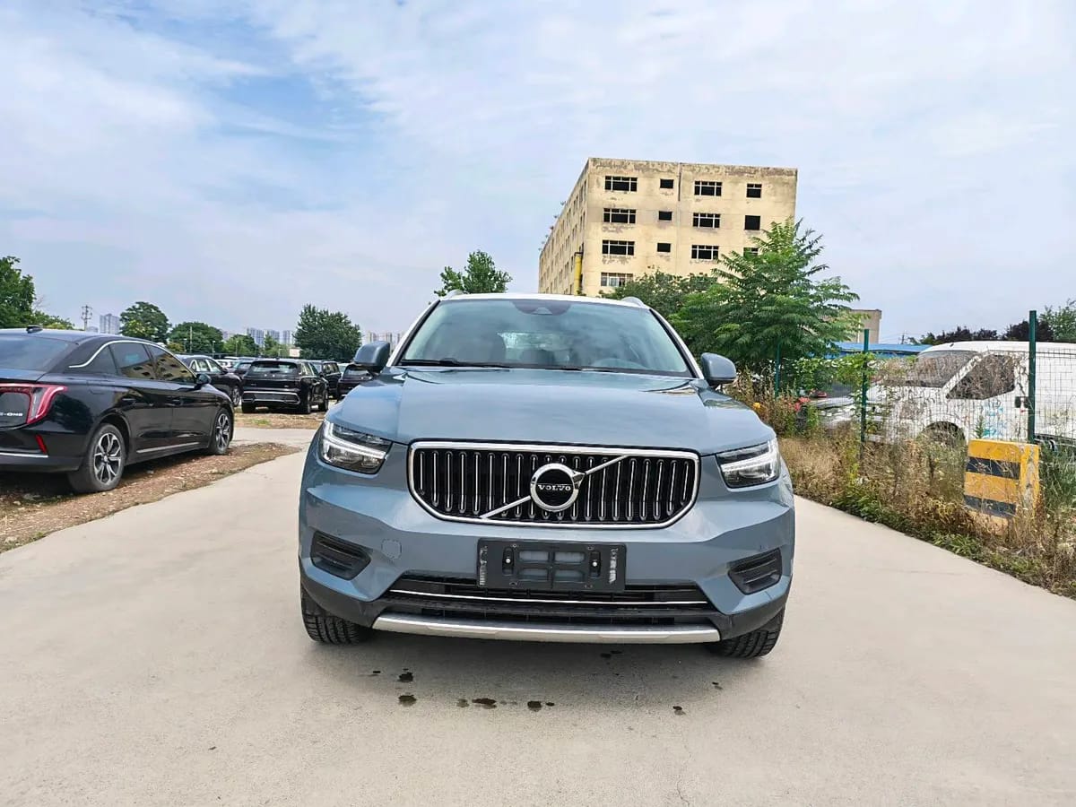 Volvo XC40 2022 T4 2