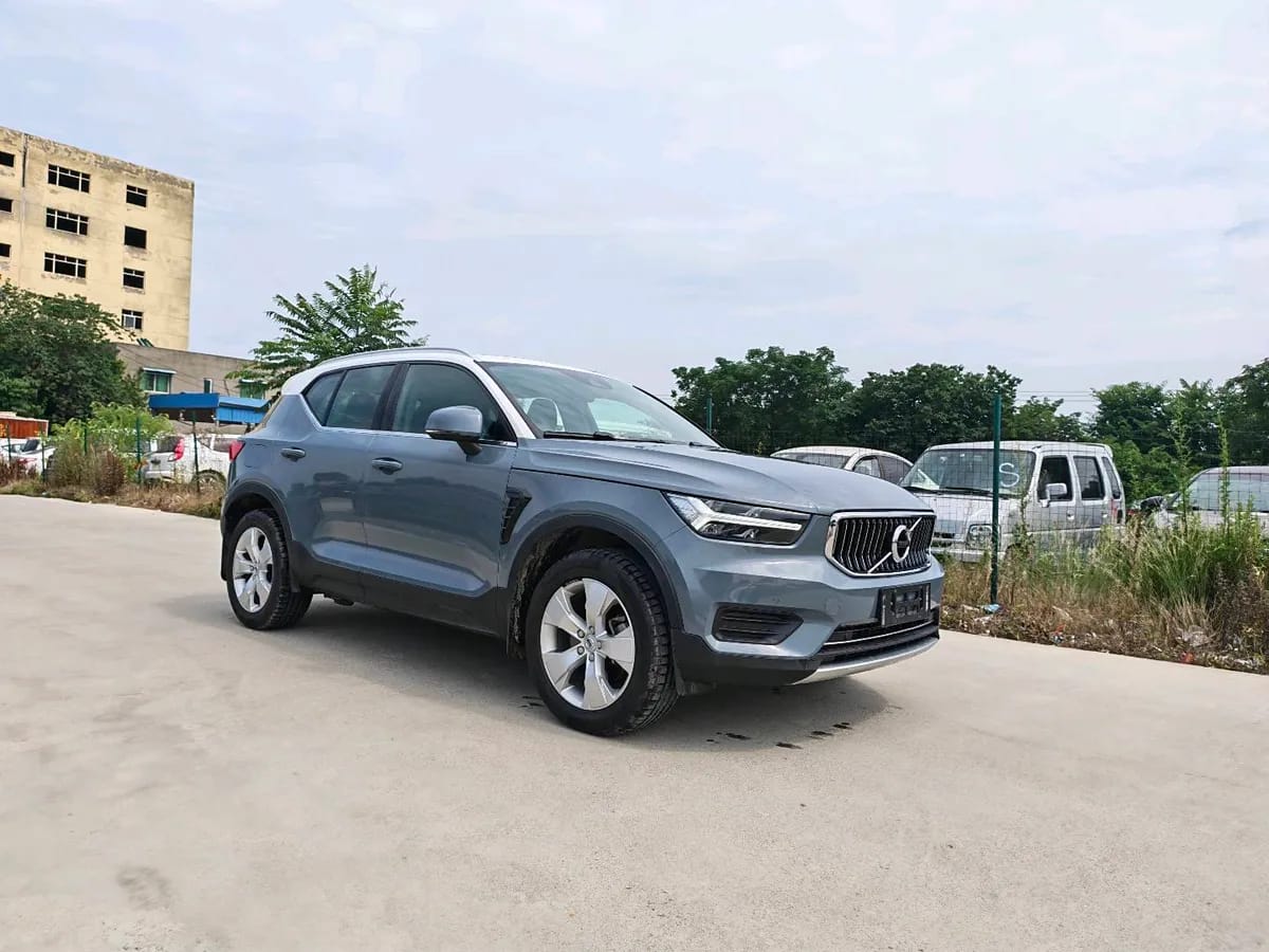 Volvo XC40 2022 T4 4