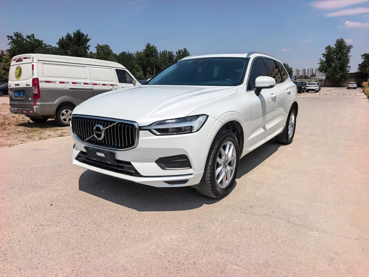 Volvo XC60 2019 T5 V