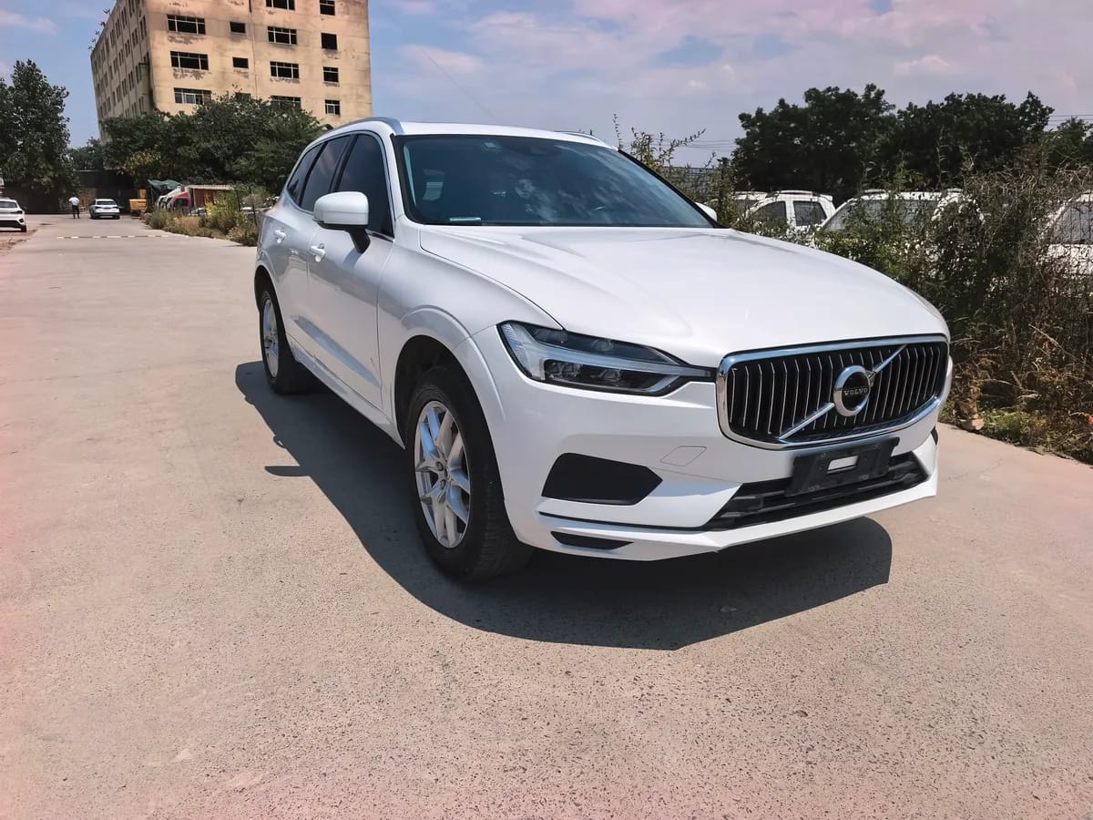 Volvo XC60 2019 T5 V 3