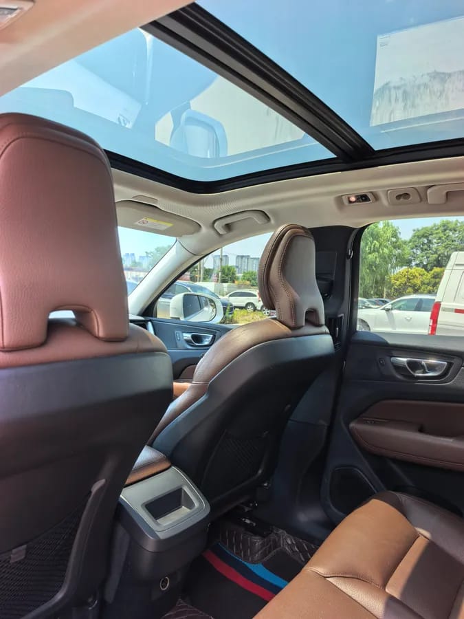 Volvo XC60 2019 T5 V 5