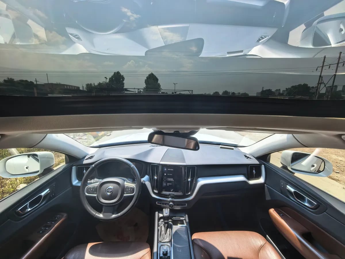 Volvo XC60 2019 T5 V 6