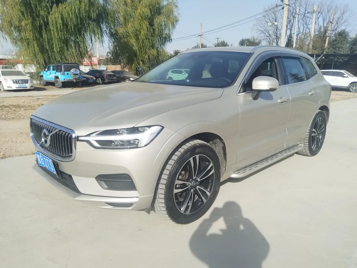 Volvo XC60 2019 T5 V