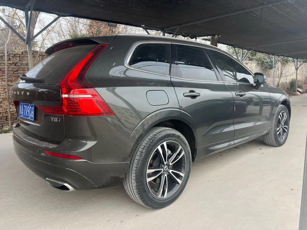 Volvo XC60 2019 T5 VI 3
