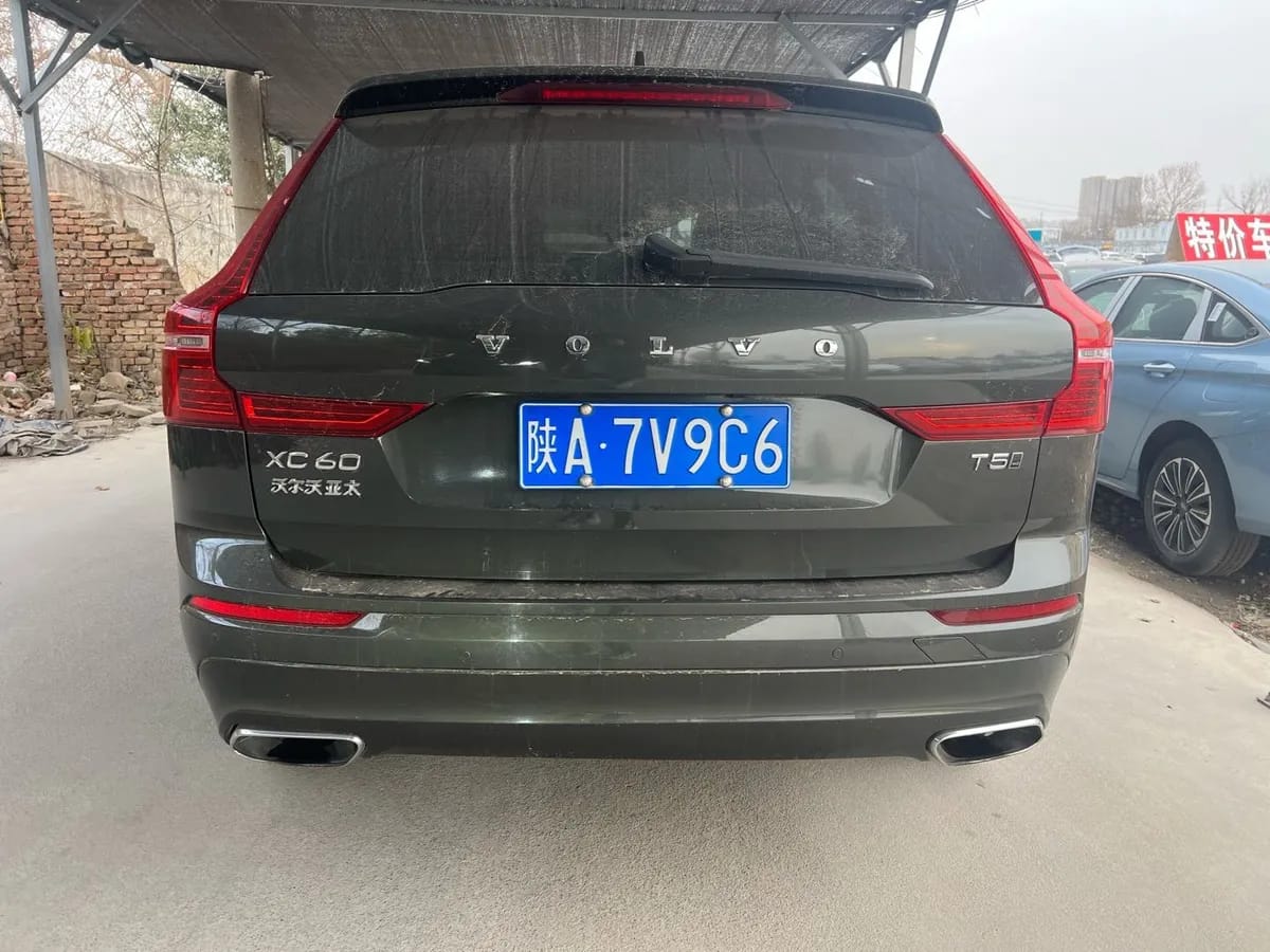 Volvo XC60 2019 T5 VI 4