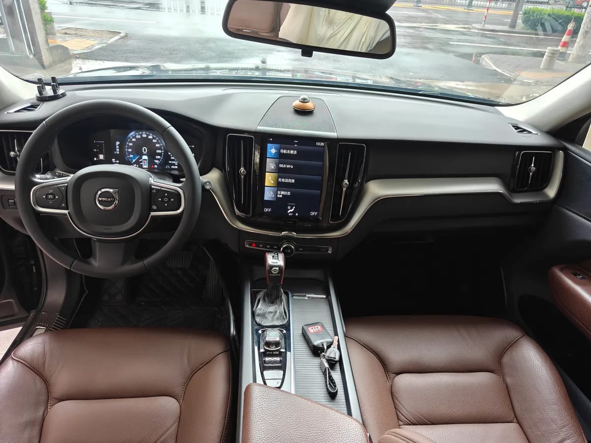 Volvo XC60 2020 T5 5