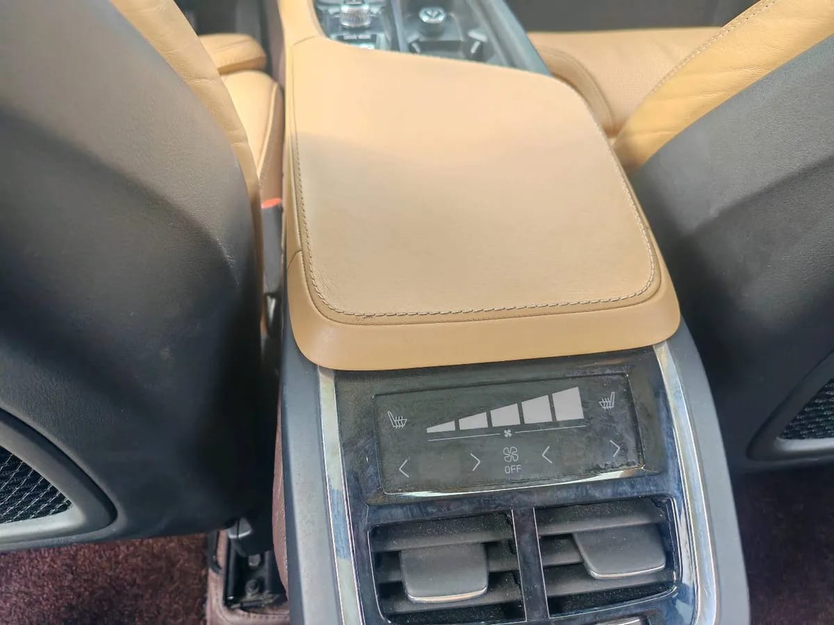 Volvo XC90 ( ) 2015 T6 7 6