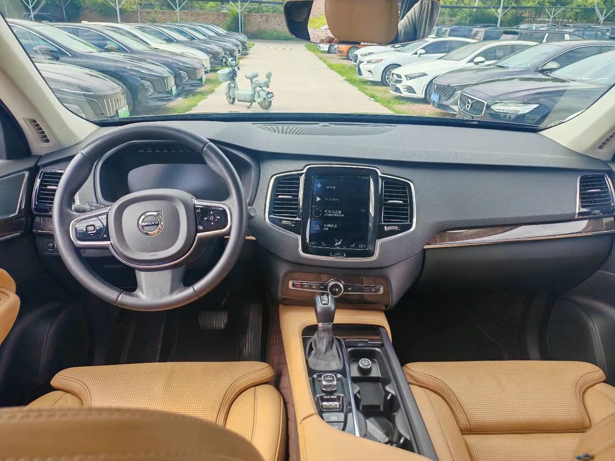 Volvo XC90 ( ) 2015 T6 7 7