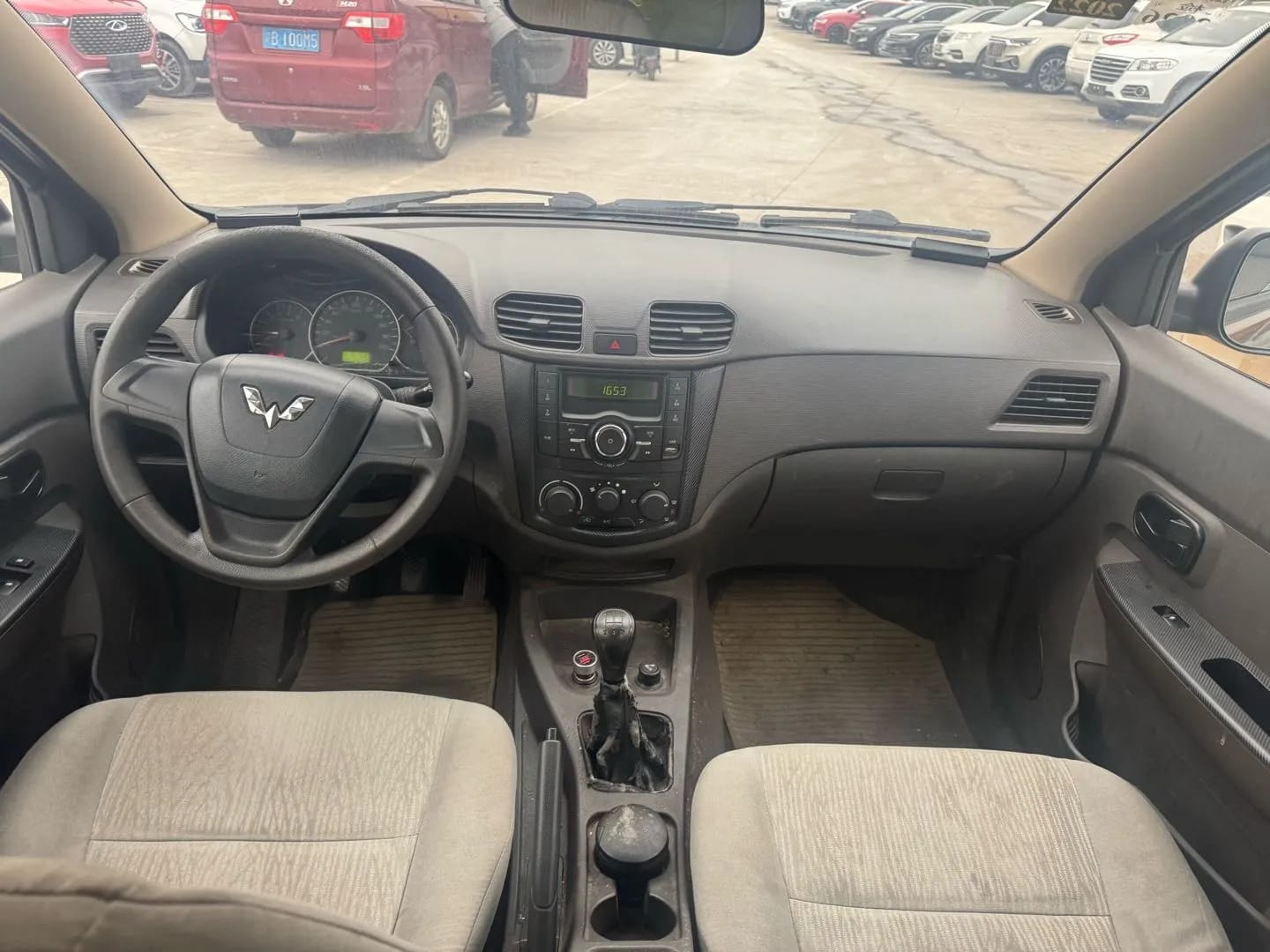 Wuling Hongguang 2018 6
