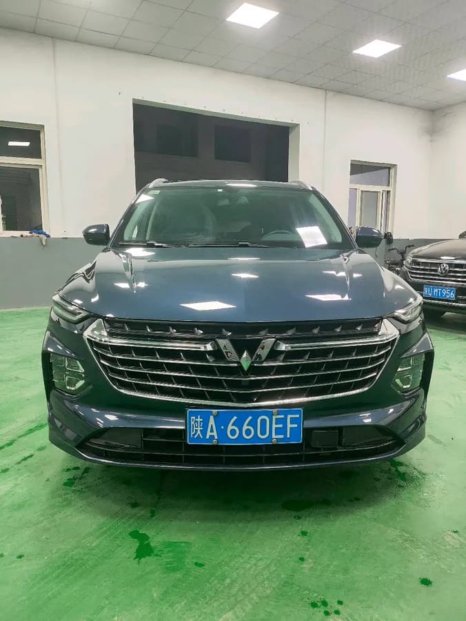 Wuling 2020 1.5T CVT 2