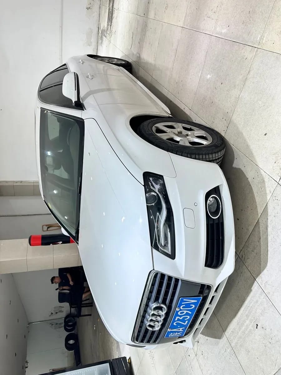 Audi A4L 2011 2.0 TFSI