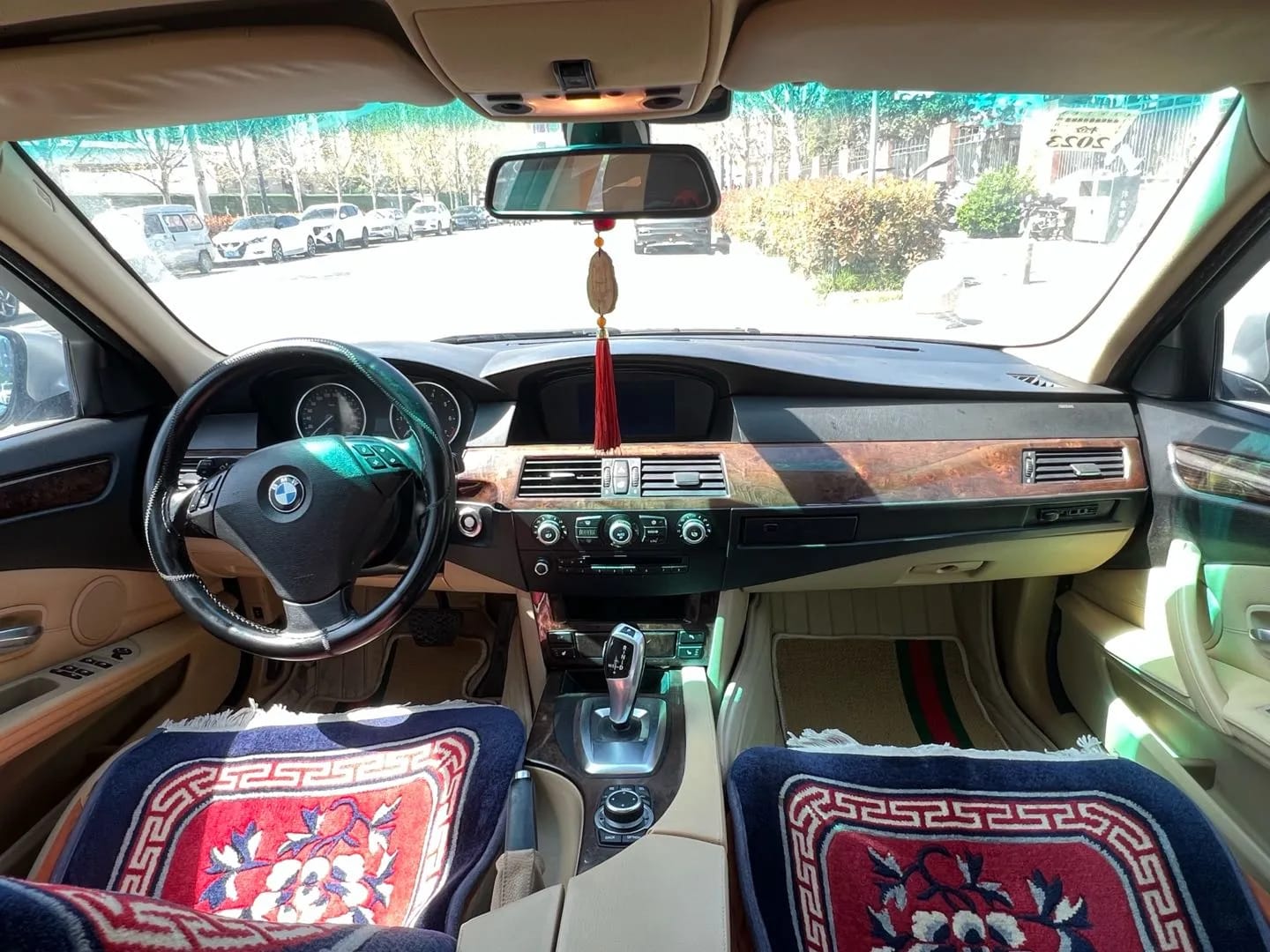BMW 5 2009 4