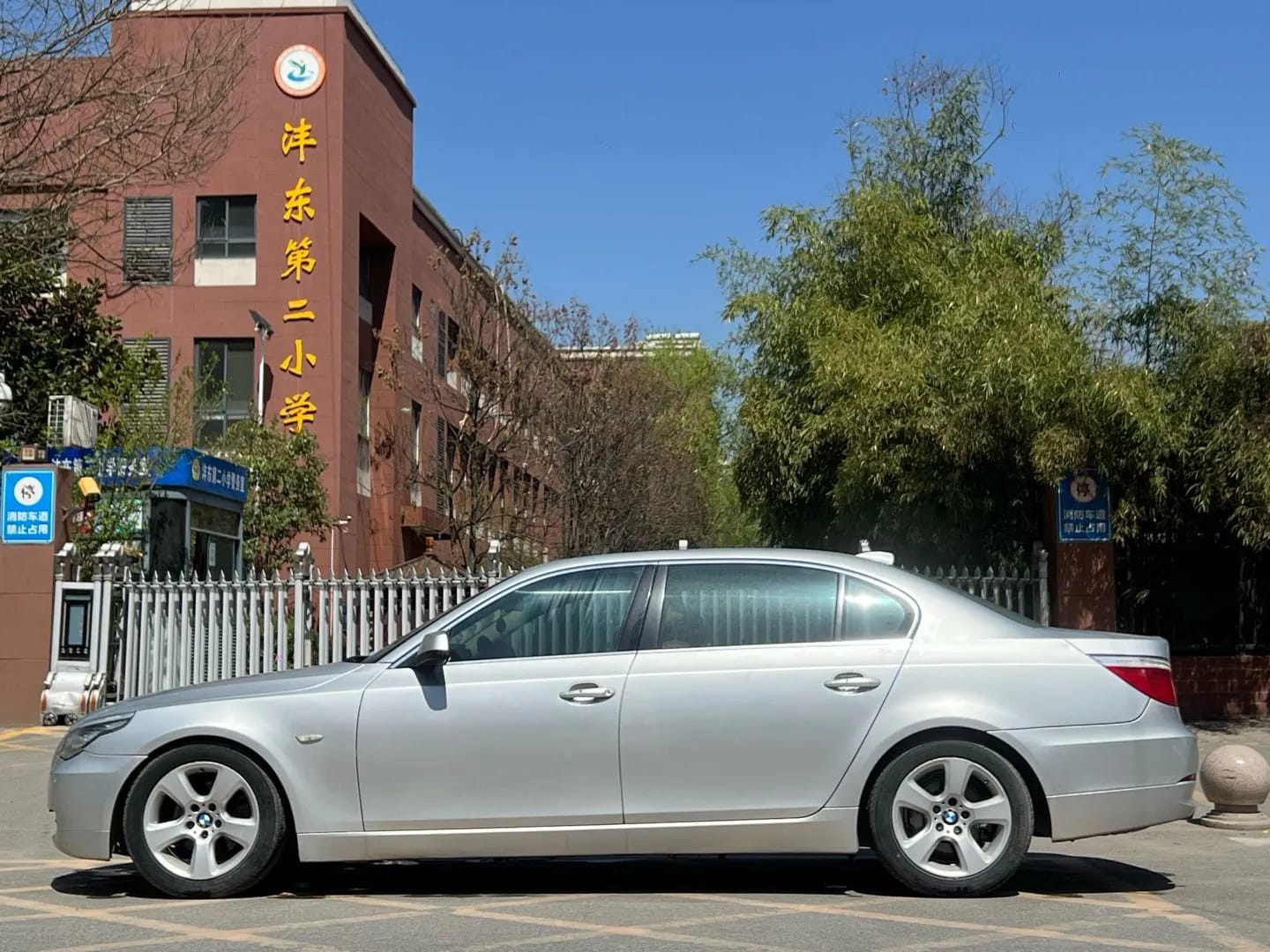 BMW 5 2009 9