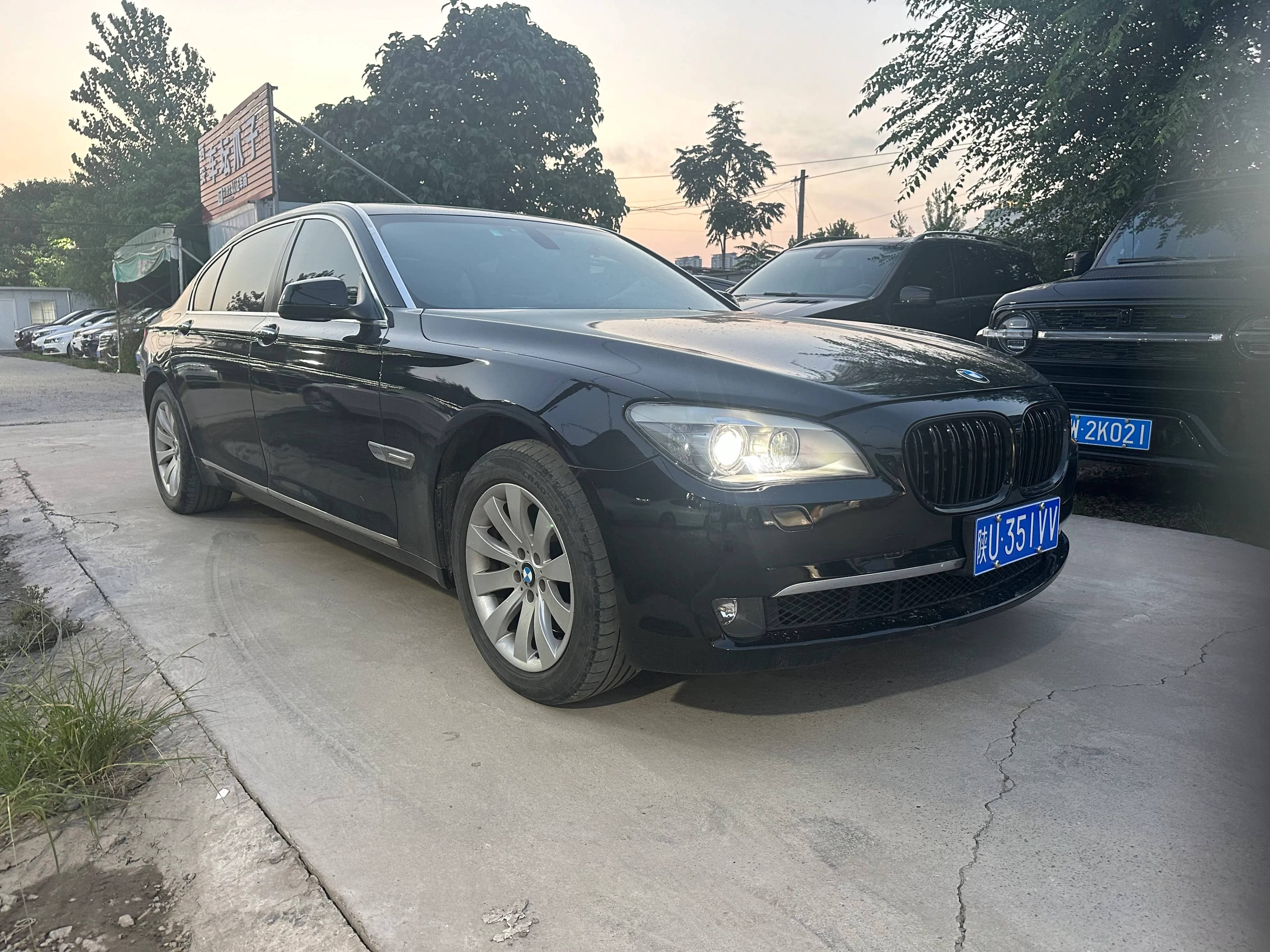 BMW 7 2009 3