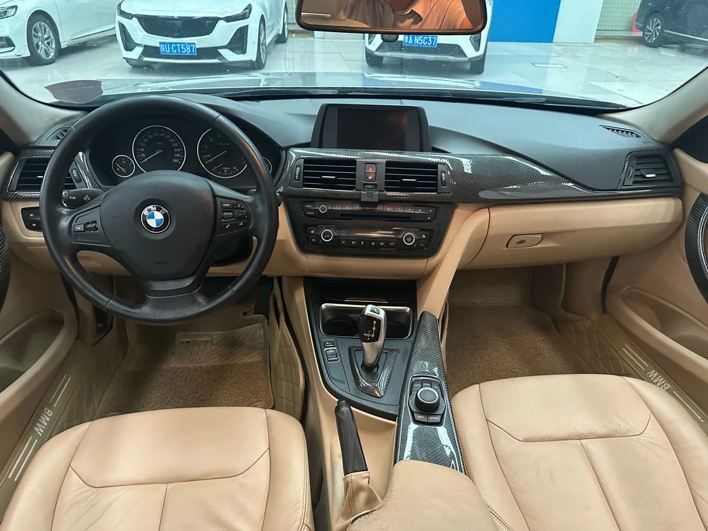 BMW 3 2013 8