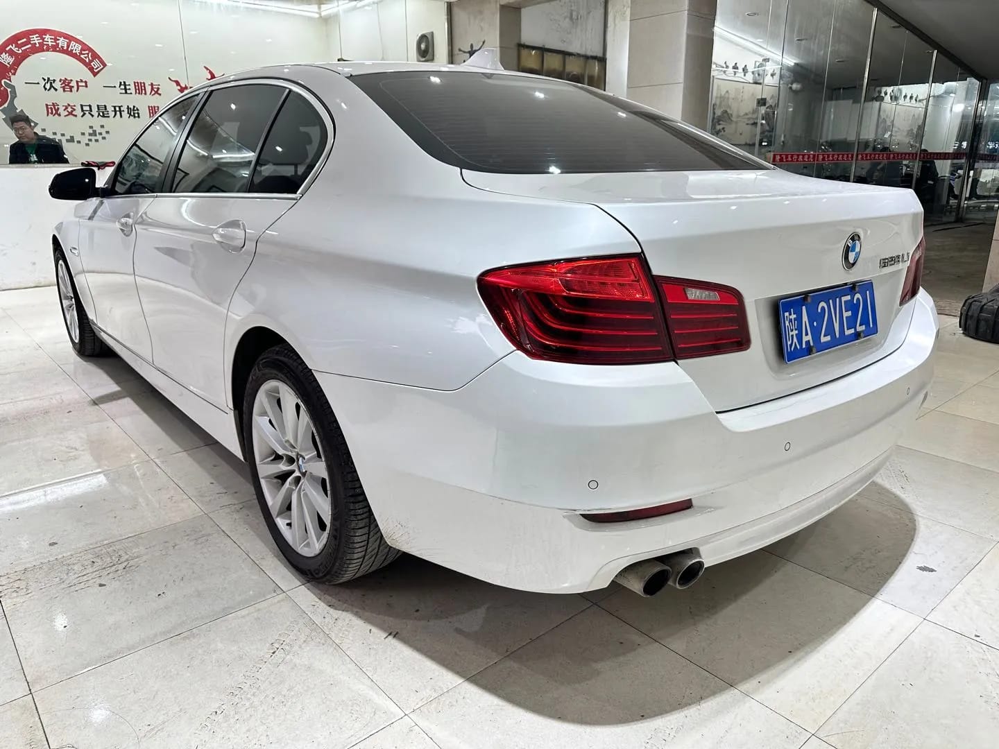 BMW 5 2014 8